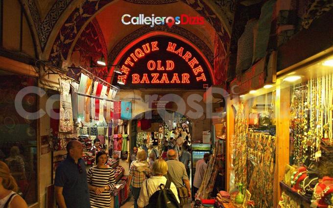 Lee más sobre el artículo Gran Bazar (Kapalı Çarşı) de Estambul