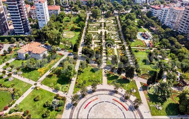 En este momento estás viendo Göztepe 60 yil parkı