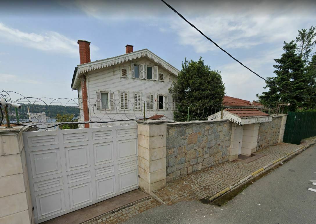 En este momento estás viendo Casa en Hacı Osman Bey Sk. Beykoz